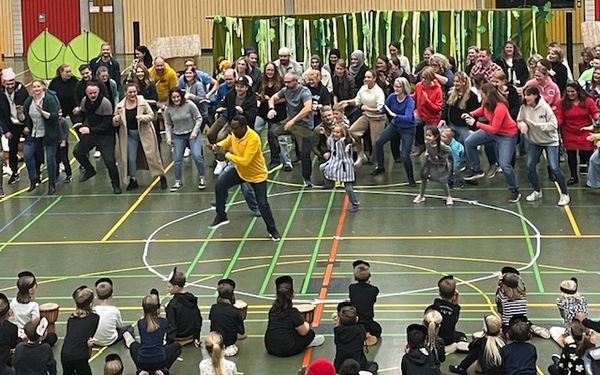 Trommelzauber in der Ratmersteinschule