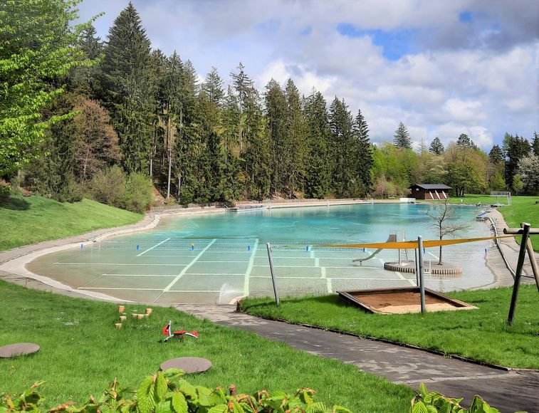 Waldfreibad Gudenhagen - Blick aus Richtung Kinderbecken